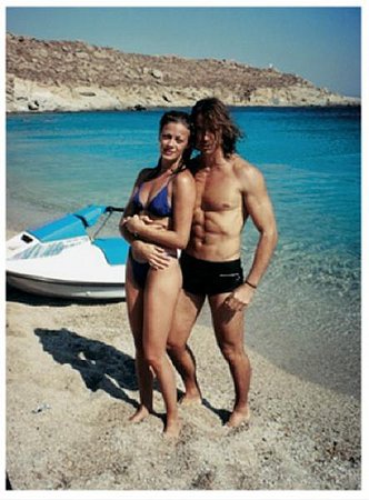 10 άγνωστα ζευγάρια της ελληνικής showbiz που ελάχιστοι θυμούνται ότι κάποτε ήταν μαζί - Εικόνα 8